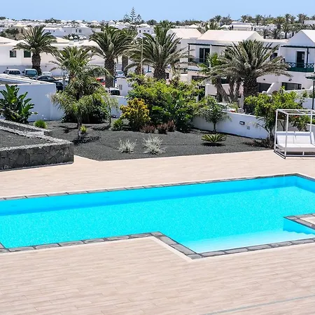 Sunset View Modern Private Poolside * Costa Teguise