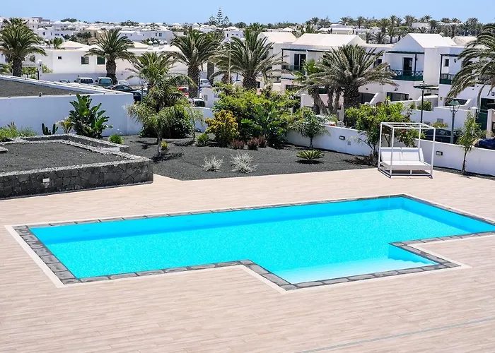Sunset View Modern Private Poolside * Costa Teguise